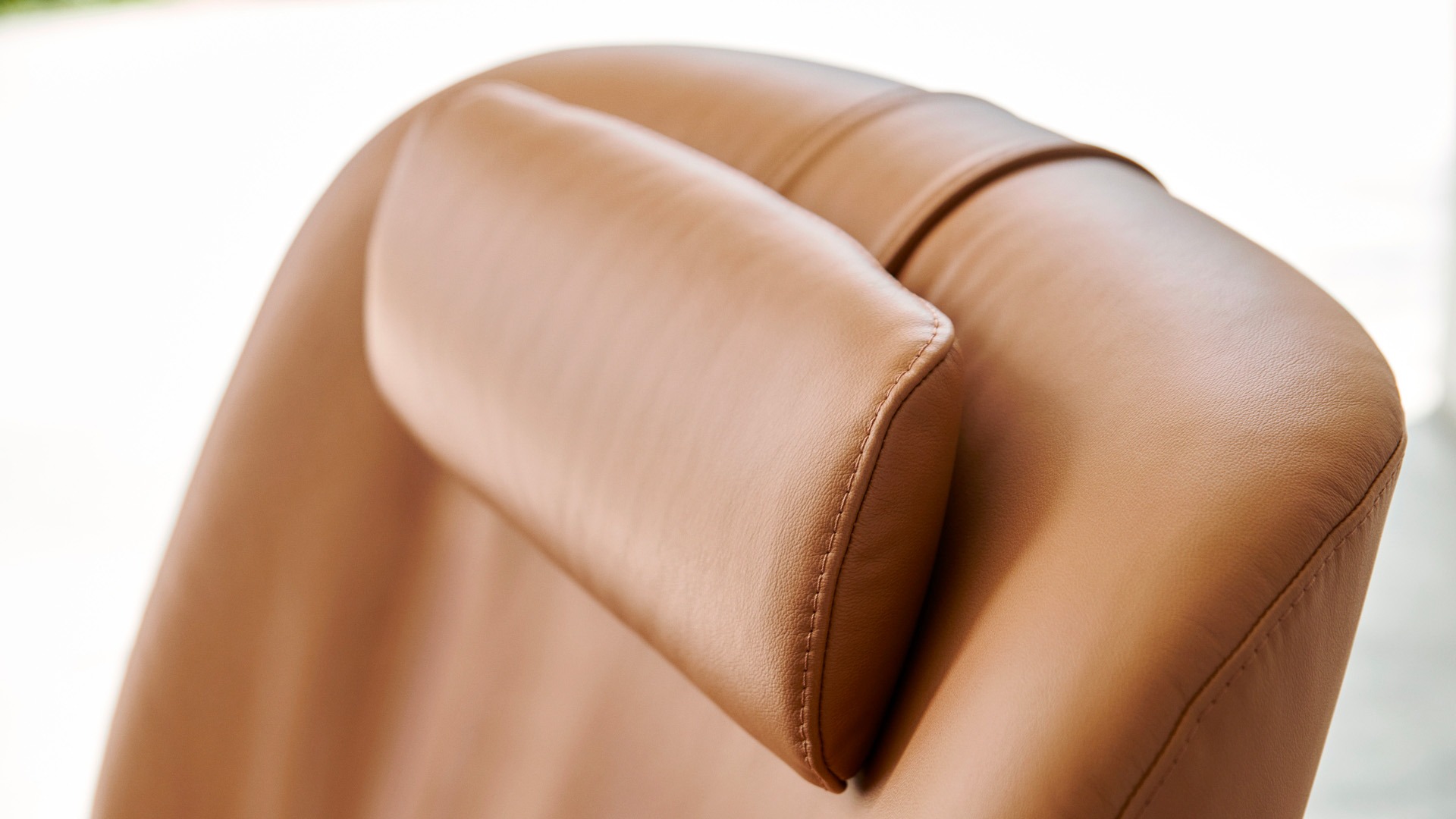 stressless-rome Fauteuil en cuir marron haute gamme